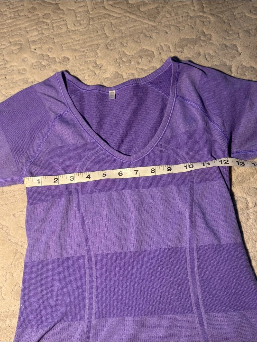 Y2K vintage Purple Lululemon striped Swiftly Tech short sleeve top-crop size 6🪐